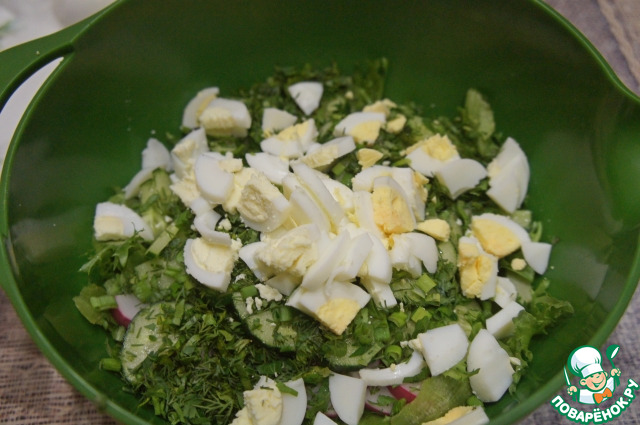 Весенний зеленый салат