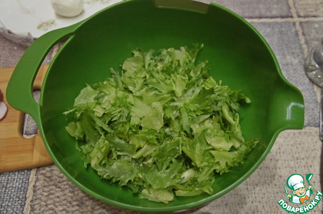 Весенний зеленый салат