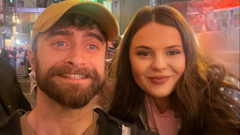 Взял за руку и поддержал: тернополянка замиловала случайной встречей со звездой "Гарри Поттера"