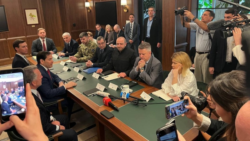 WSJ: На переговорах в Майами обсуждались графики выборов в Украине