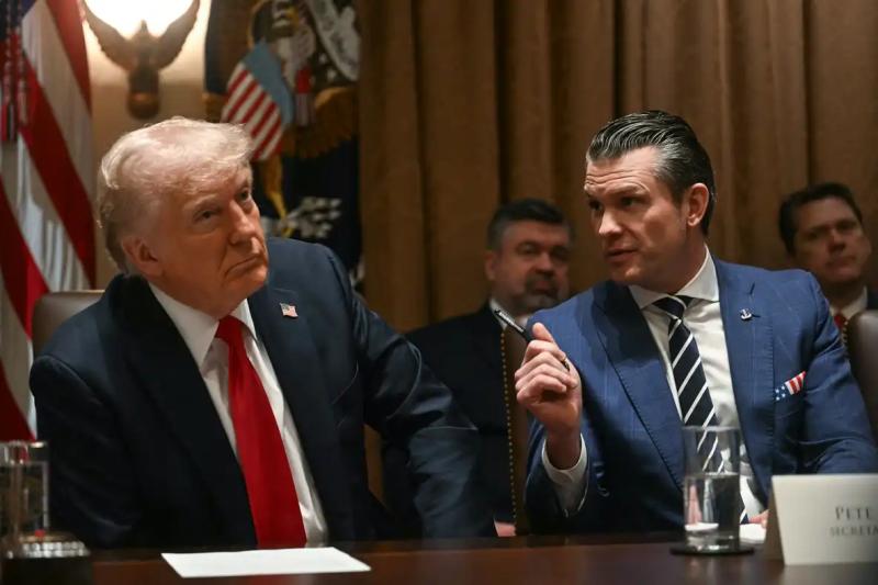 WSJ: У Трампа ищут способ переименовать Пентагон в Министерство войны в обход Конгресса