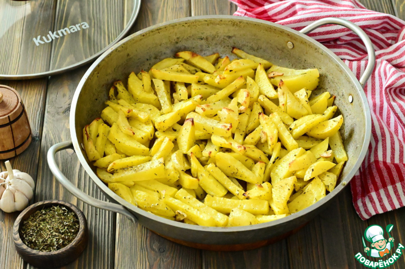 Запечённый картофель с чесноком по-провански