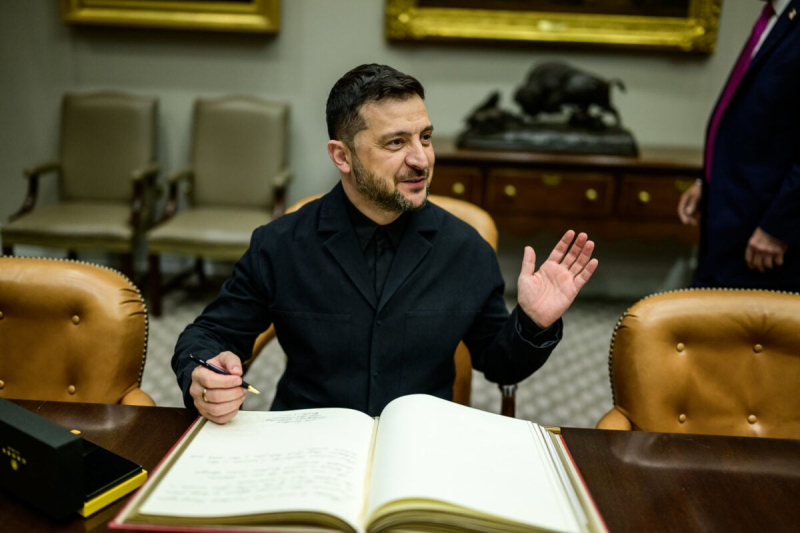 Зеленский заявил, что не общался с Миндичем с начала расследования коррупционной схемы в энергетике