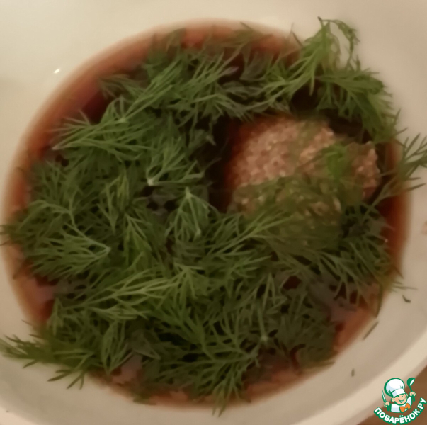 Зелёный лук с жареным чесноком, нутом