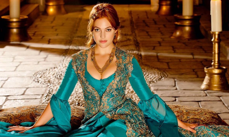 Звезда сериала "Великолепный век" вызвала скандал своим заявлением о России